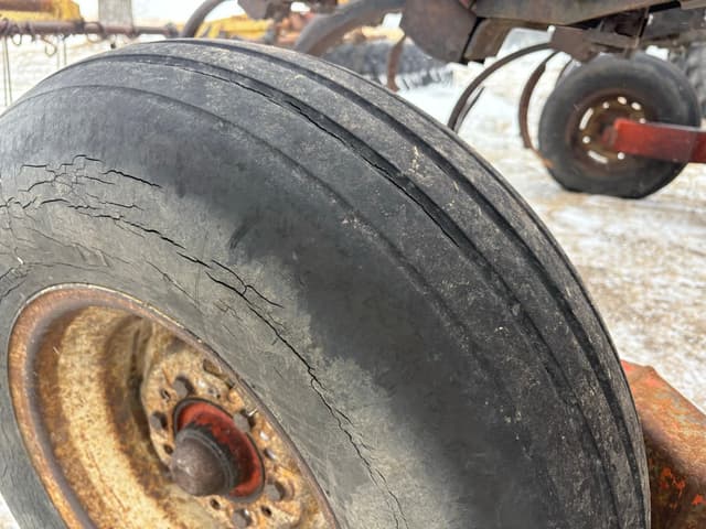 Image of J.I. Case 1900 equipment image 2