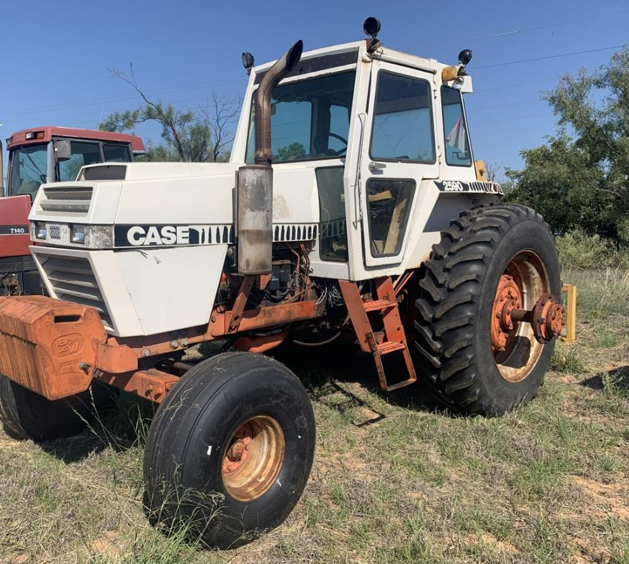 Main image J.I. Case 2590