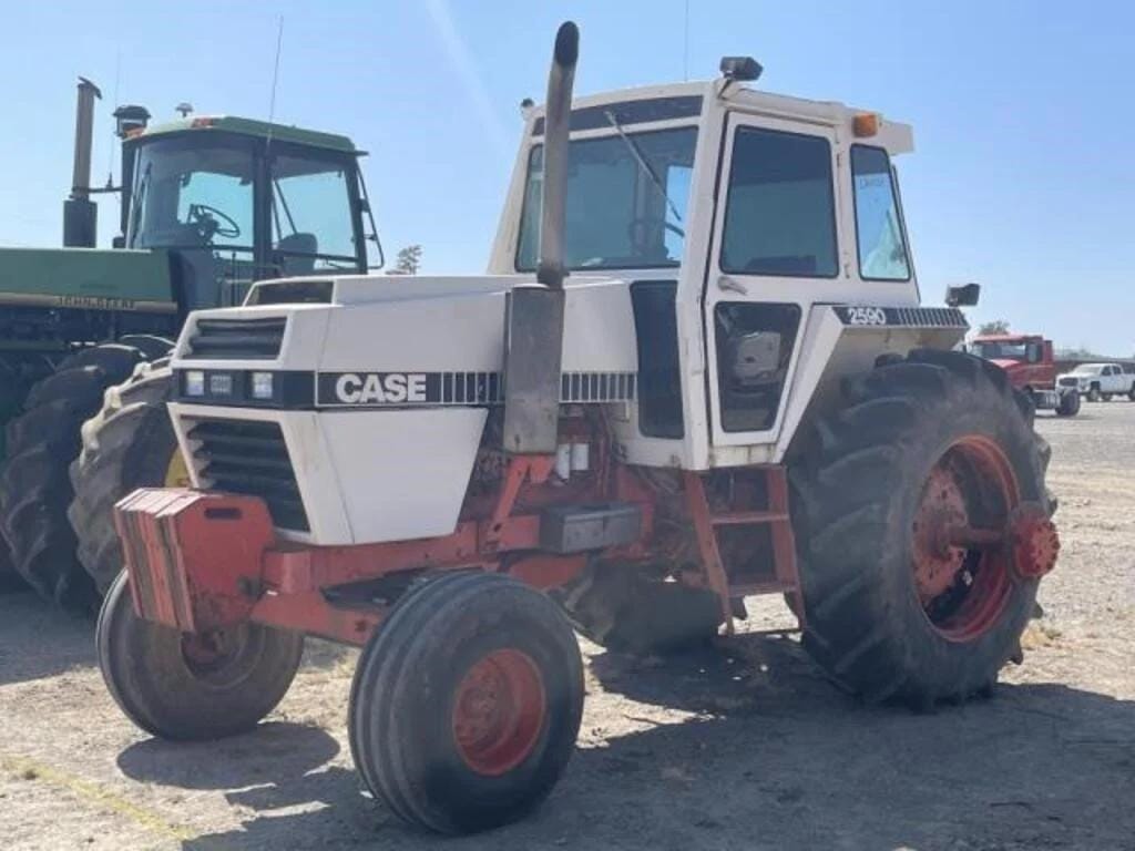 Main image J.I. Case 2590