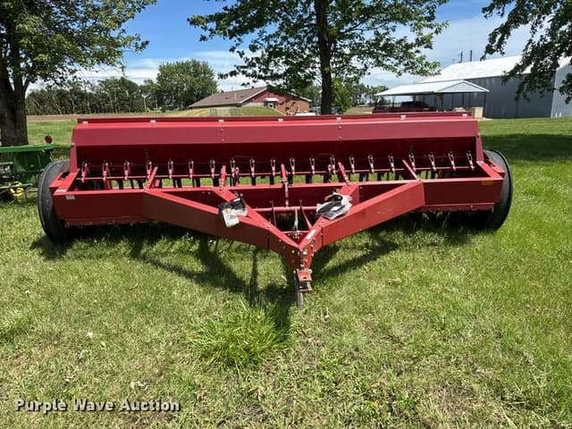Image of Case 5100 equipment image 1