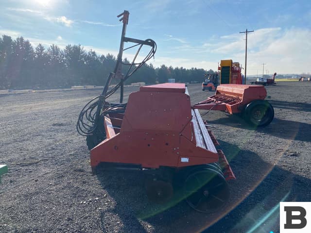 Image of Case IH 6300 equipment image 2