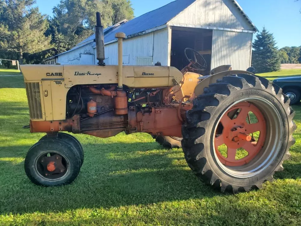 Main image J.I. Case 700-B