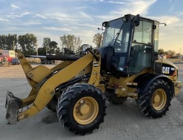 Main image Caterpillar 908H