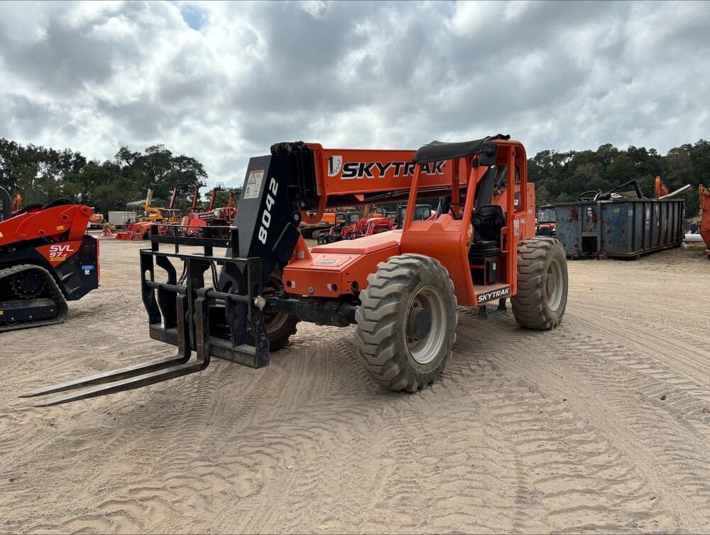 2022 Skytrak 8042 Equipment Image0