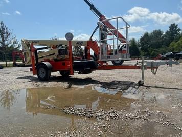 Main image JLG T350