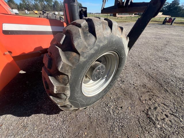 Image of JLG 10054 equipment image 4