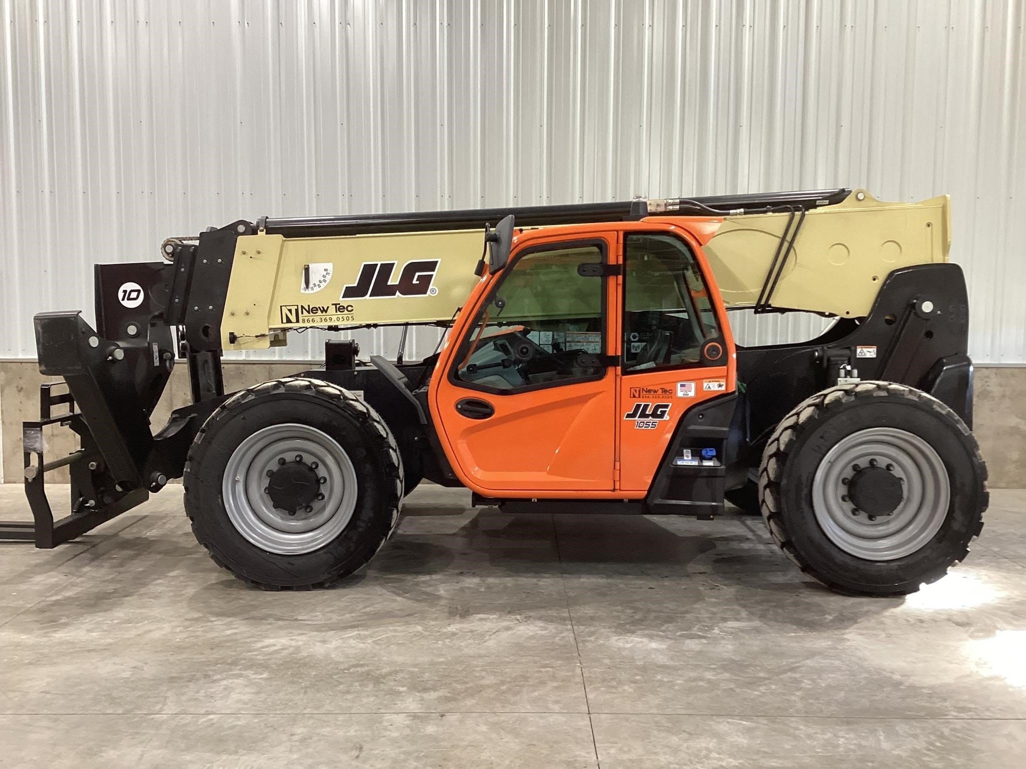 2026 JLG 1055 Equipment Image0
