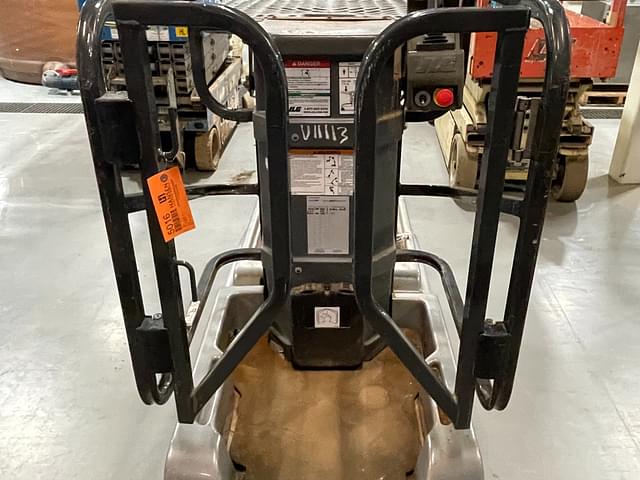 Image of JLG 10MSP equipment image 4