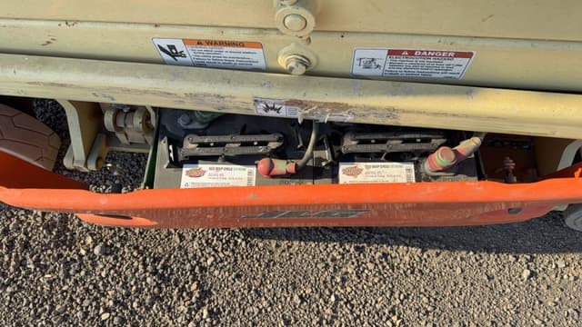 Image of JLG 1930ES equipment image 4