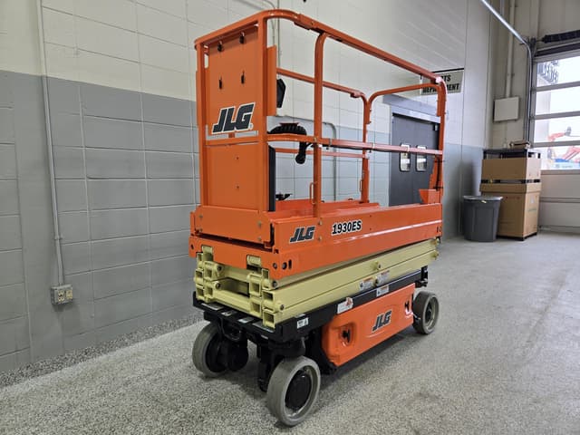 Image of JLG 1930ES equipment image 3