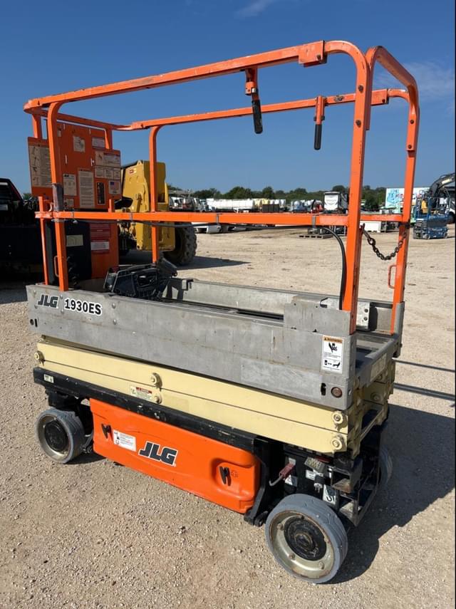 Image of JLG 1930ES equipment image 1