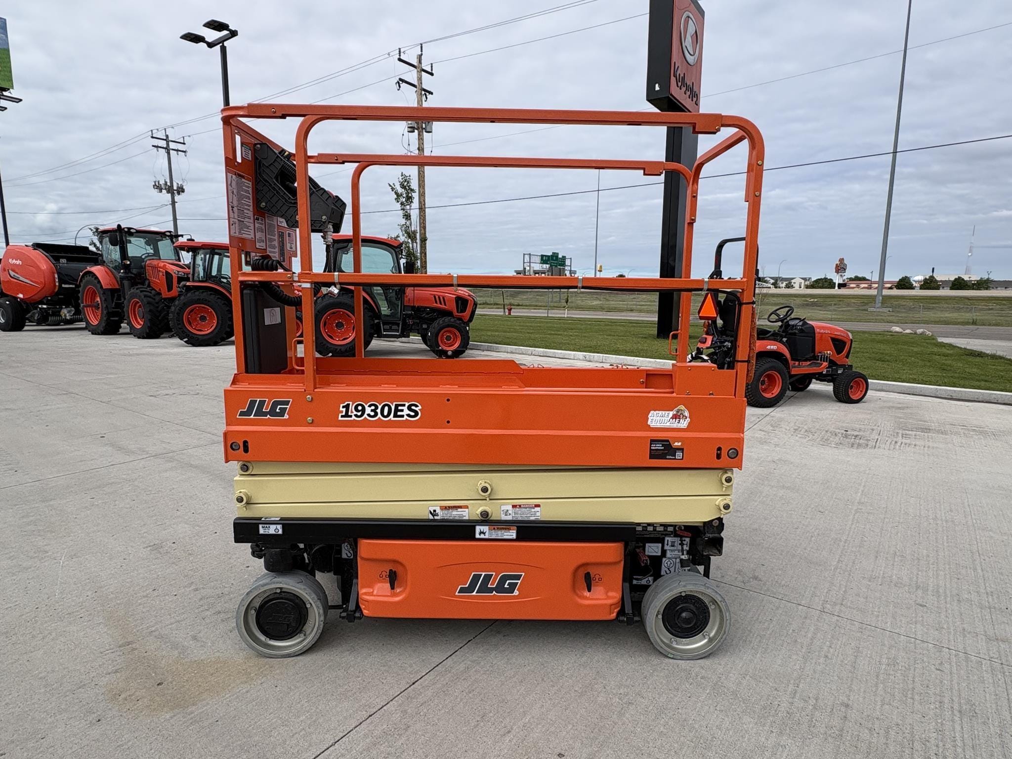 JLG 1930ES Equipment Image0
