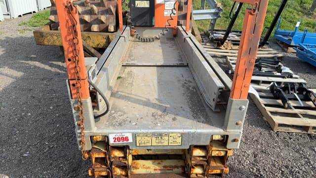 Image of JLG 1930ES equipment image 2