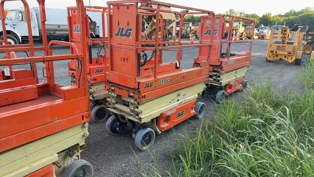 Image of JLG 1930ES equipment image 1