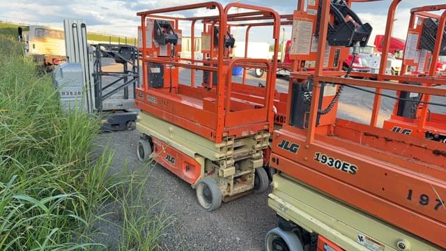 Image of JLG 1930ES equipment image 3