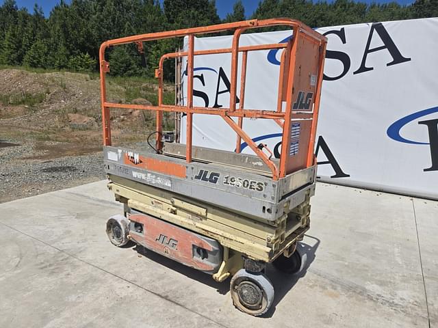 Image of JLG 1930ES equipment image 2