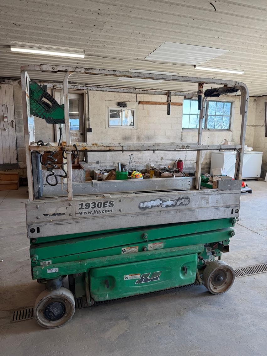 2012 JLG 1930ES Equipment Image0