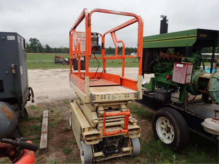 JLG 1932E2 Construction Aerial Lifts for Sale Tractor Zoom