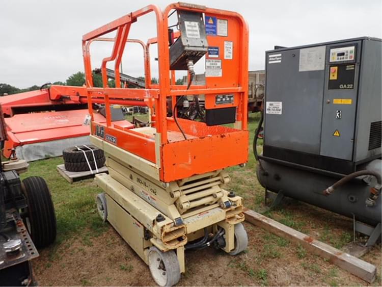 JLG 1932E2 Construction Aerial Lifts for Sale Tractor Zoom