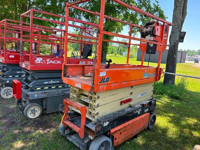 Main image JLG 1932R 