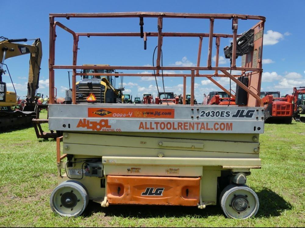Image of JLG 2030ES Primary image