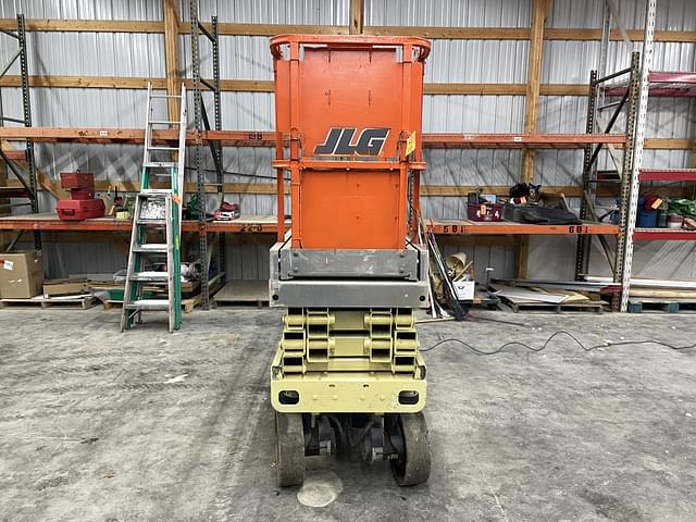 Image of JLG 2030ES equipment image 1