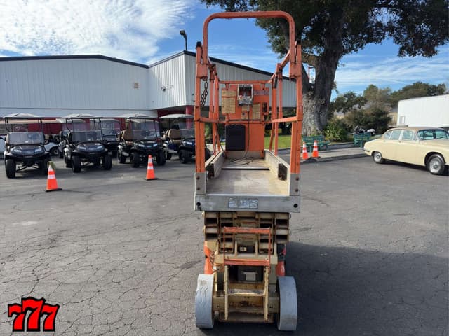 Image of JLG 2030ES equipment image 3