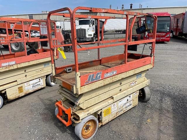Image of JLG 2032E2 equipment image 1