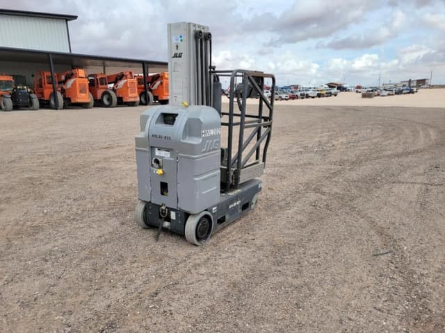 Image of JLG 20MVL equipment image 4