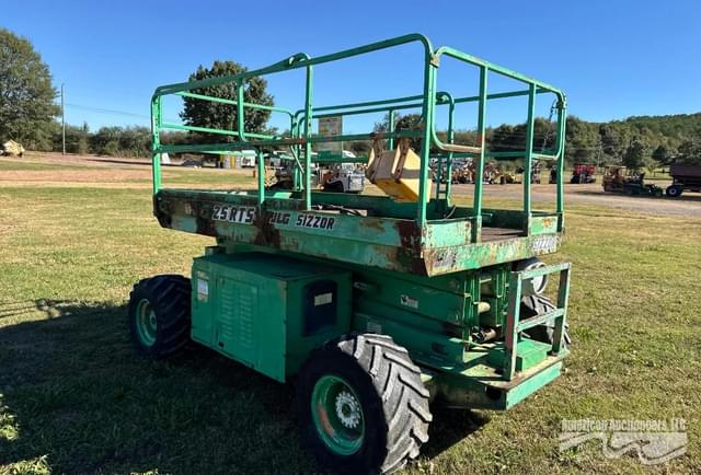 Image of JLG 25RTS equipment image 3