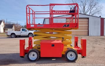 Main image JLG 260MRT