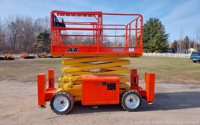 Image of JLG 260MRT equipment image 4