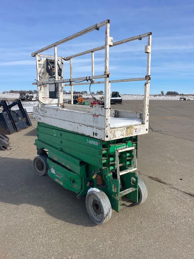 Image of JLG 2632ES equipment image 2