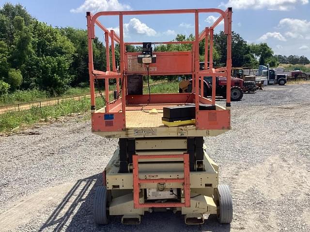 Image of JLG 2658E3 equipment image 3