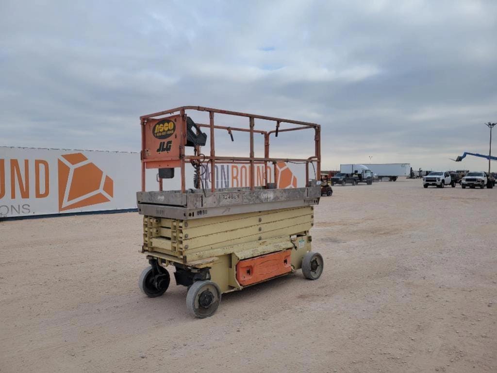 JLG 3246ES Equipment Image0