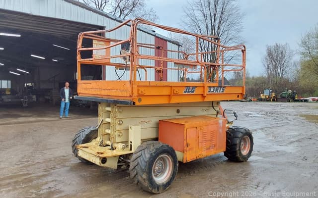 Image of JLG 33RTS equipment image 1