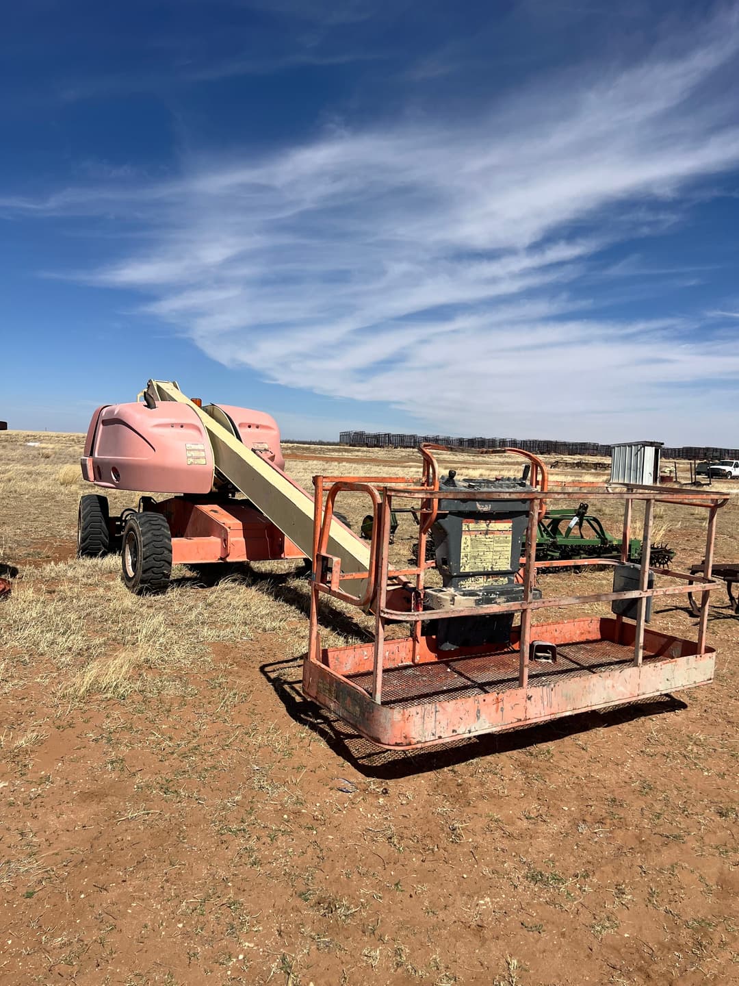 Image of JLG 400S Image 0