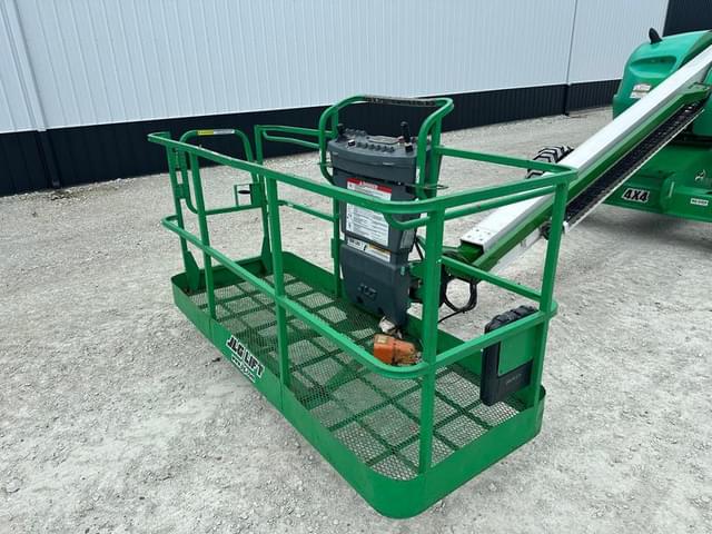 Image of JLG 400S equipment image 2