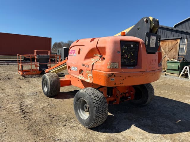 Image of JLG 400S equipment image 3