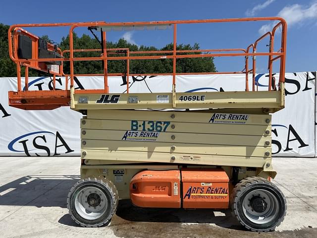 Image of JLG 4069LE equipment image 1