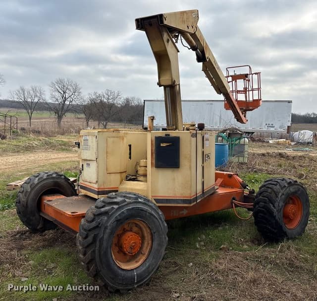 Image of JLG 40HA equipment image 4