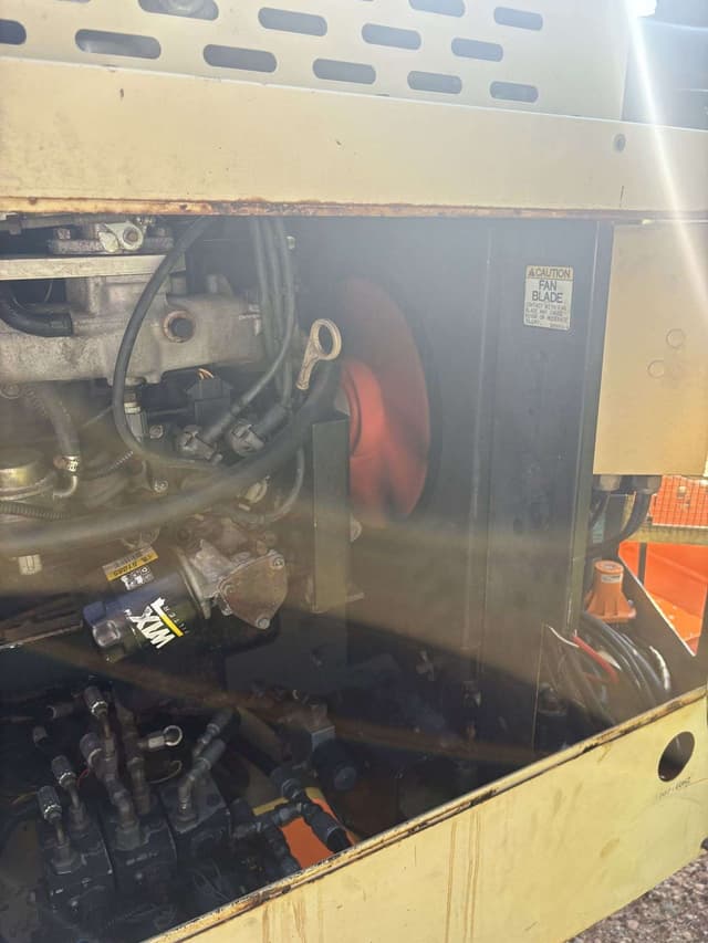 Image of JLG 40HA equipment image 4