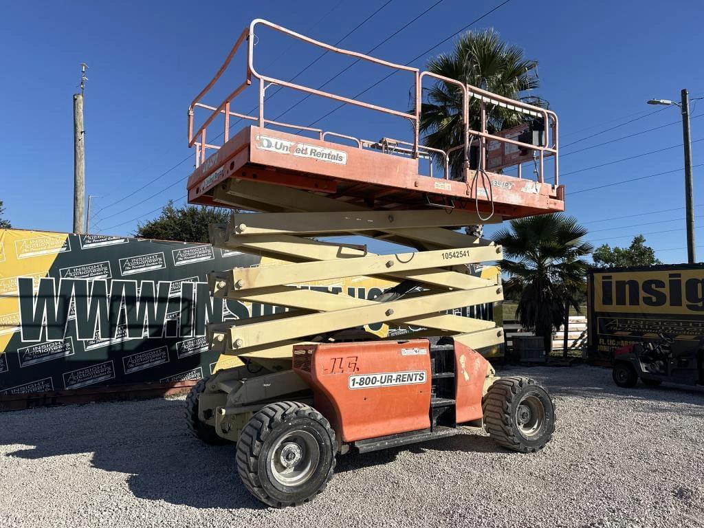 Image of JLG 4394RT Primary image