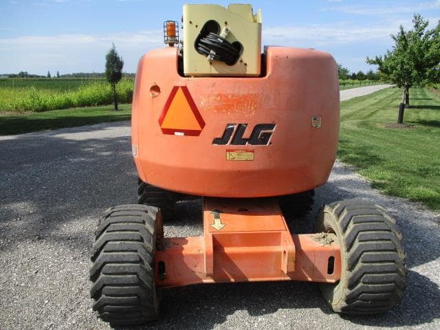Image of JLG 450AJ equipment image 2