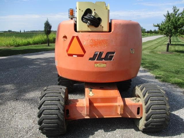 Image of JLG 450AJ equipment image 2