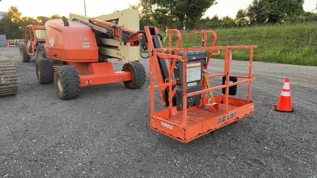 Image of JLG 450AJ equipment image 2