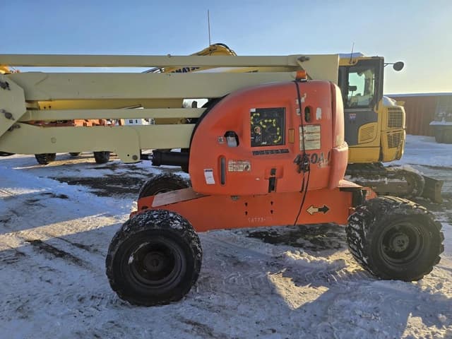 Image of JLG 450AJ equipment image 2