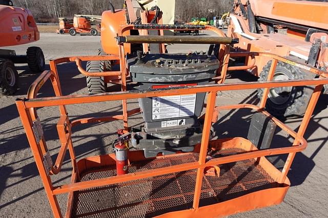 Image of JLG 450AJ equipment image 3