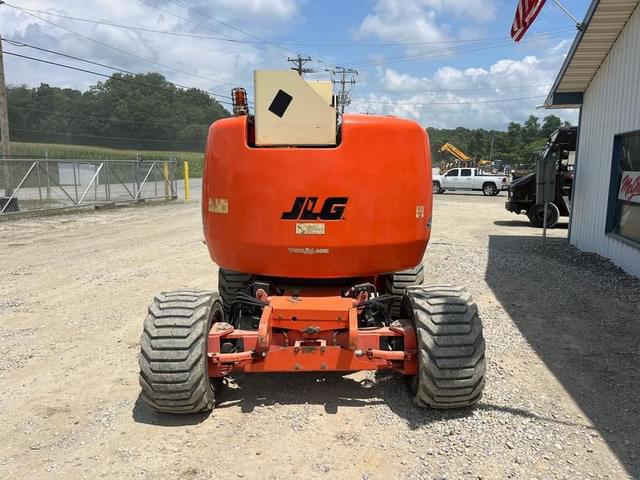 Image of JLG 450AJ equipment image 3