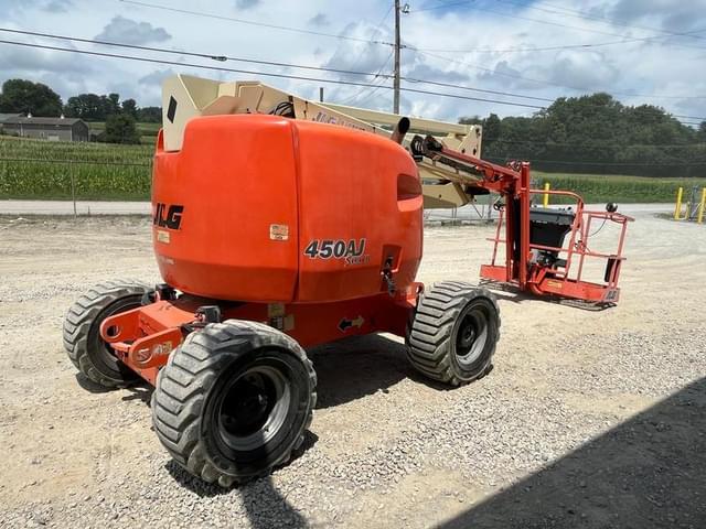 Image of JLG 450AJ equipment image 4